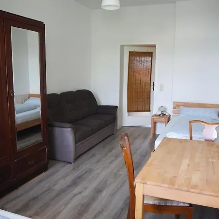 3-raum Wohnung, Fuer Monteure * ドレスデン
